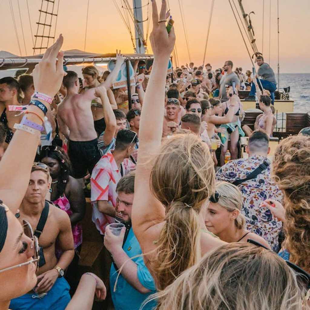 Uncharted Sunset Booze Cruise in Zante