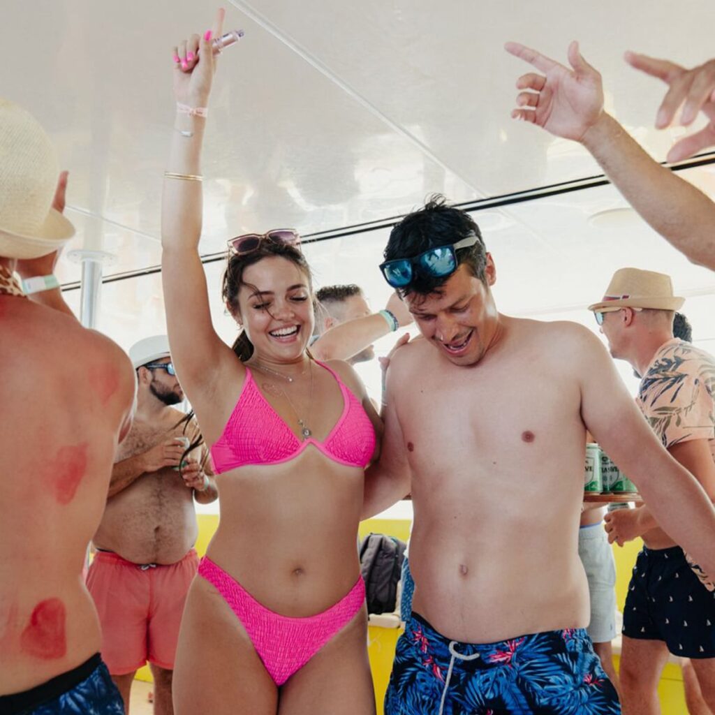 Barcelona Boat Party Dancing