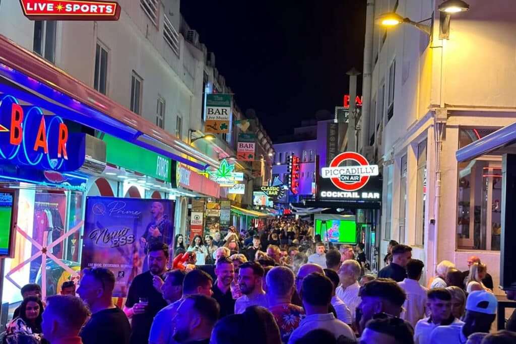 Albufeira nightlife