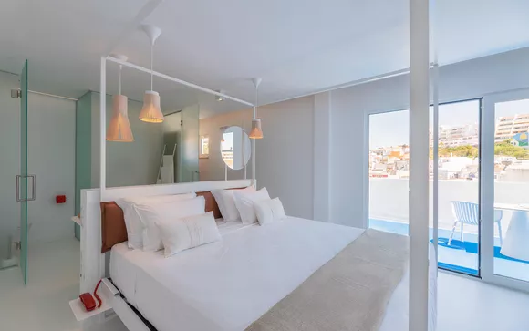 Albufeira Party Hotels Guide: Where to Stay for the Ultimate Group Holiday 4 Hotel California Urban Beach